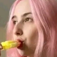 Adelaide saywell Nua