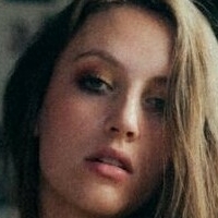 Aimée Pienschke Nua