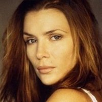 Alina Thompson Nua