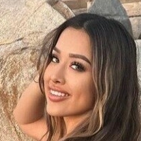 Aliza Hayez Nua