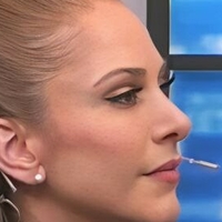 Ana Kasparian Nua