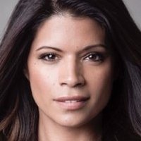 Andrea Navedo Nua