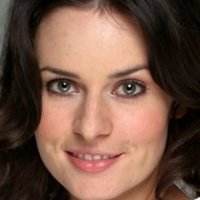 Angela Ascher Nua