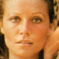 Angela Covello Nua