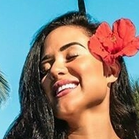 Angie Villa Nua