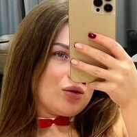 anna_millerr Nua