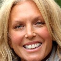 Annalise Braakensiek Nua