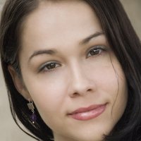 Ava Santana Nua