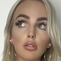 Bella Janice Nua