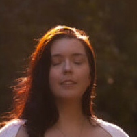 Bella Mona Nua