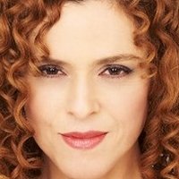 Bernadette Peters Nua