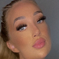 Blonde Belle Nua