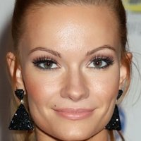 Caitlin O'Connor Nua