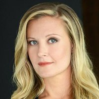 Carrie Anne Fleming Nua