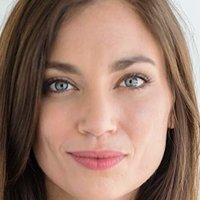 Carrie Finklea Nua