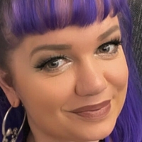 Catherin Sharpies Nua