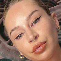 catherine_fox Nua
