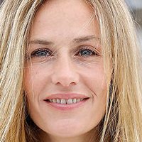 Cécile De France Nua