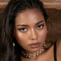 Chloe Saat Nua