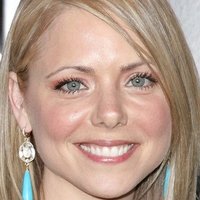 Collette Wolfe Nua