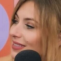 Comedienne Annie Lederman Nua