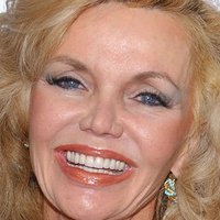 Deanna Lund Nua