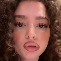 Demitra Kalogeras Nua