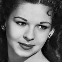 Dolly Sharp Nua