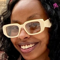 ebonynaomii Nua
