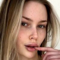 elizabeth_osi Nua