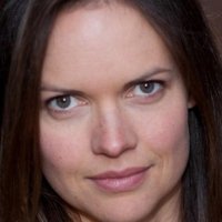 Elizabeth Whitmere Nua