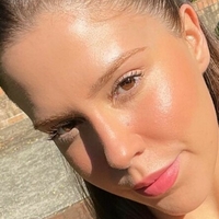 elleni_k Nua