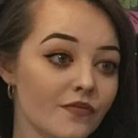 Ellie Miller Nua