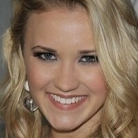 Emily Osment - Fakes Nua
