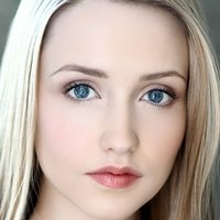 Emily Tennant Nua