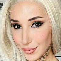 Emma Lusicich Nua