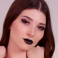 Eva De Vil Nua