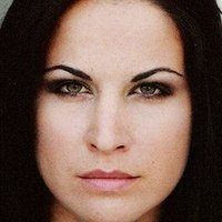 Eva Derrek Nua