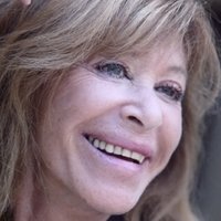 Florence Giorgetti Nua