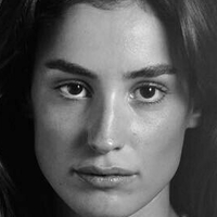 Georgina Sentinella Nua