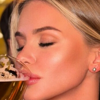 Gubernatar Natalie Gubner Nua