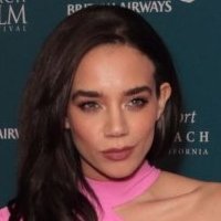 Hannah John-Kamen Nua