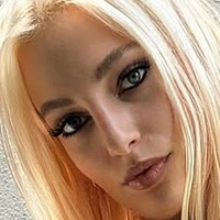 helenakingsoul Nua