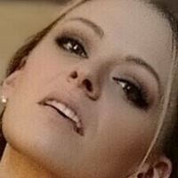hi_its_erika Nua