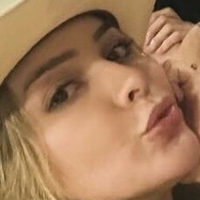 Isabela Spindola Nua