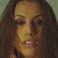 Jenny McBride Nua