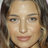 Julia Wieniawa Nua