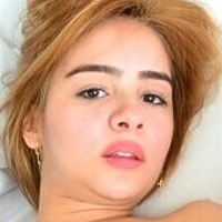 juliaGarcia Nua