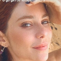 Julianne Trevisol Nua