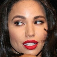 Jurnee Smollett Nua